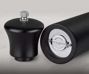 Sada mlýnků na sůl a pepř Black Sweden Home, černý a bílý