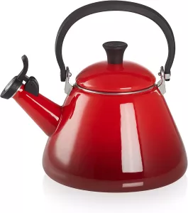 Konvice Le Creuset Kone 1.6 l pro všechny typy sporáků, červená Konvice Le Creuset Kone 1.6 l pro všechny typy sporáků, červená