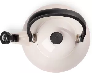 Konvice Le Creuset Kone 1.6 l pro všechny typy sporáků, růžová Konvice Le Creuset Kone 1.6 l pro všechny typy sporáků, růžová