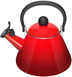 Konvice Le Creuset Kone 1.6 l pro všechny typy sporáků, červená