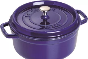 Litinový hrnec s poklicí STAUB La Cocotte, 24 cm / 3,8 l, různé barvy:
