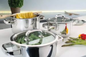 SPRING FINESSE luxusní sada nerezových hrnců s poklicemi, 4dílná SPRING FINESSE luxusní sada nerezových hrnců s poklicemi, 4dílná
