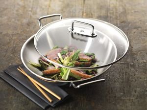 Pánev Zwilling Wok Plus, 3vrstvý materiál, 32 cm
