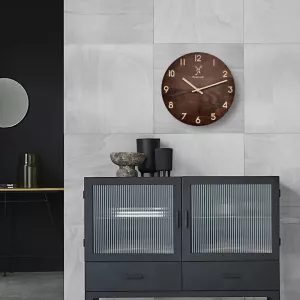 Nástěnné hodiny Holzwerk, dřevěné, 25cm, varianty: