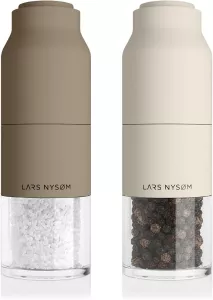 Sada luxusních mlýnků na koření LARS NYSØM, varianty: LARS NYSØM