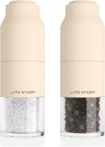 Sada luxusních mlýnků na koření LARS NYSØM, varianty: LARS NYSØM