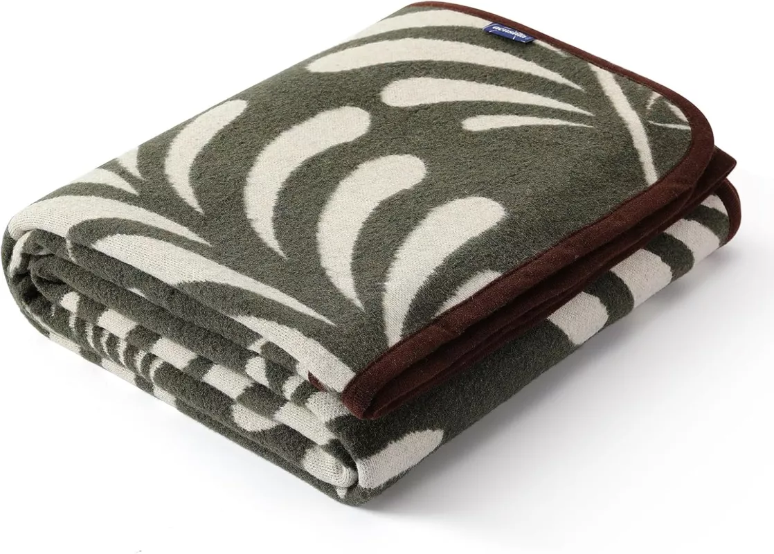 Vlněná, luxusní merino deka ACUSHLA 160x200cm, varianty: - Zeleno bílá-kapky Vlněná, luxusní merino deka ACUSHLA 160x200cm, varianty: - Zeleno bílá-kapky